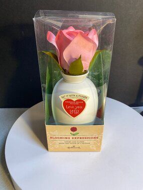 Hallmark Blooming Expressions Animated Pink Rose in Vase with Message & Box